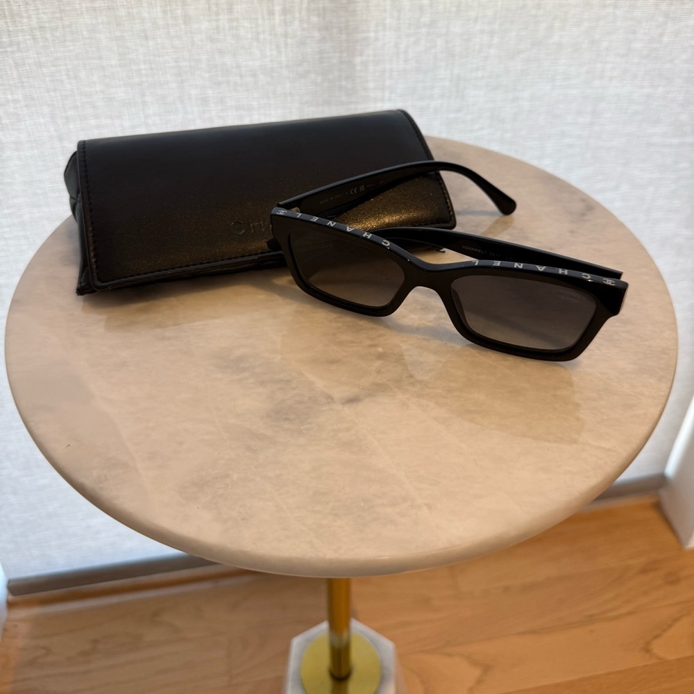 CHANEL Black Rectangular Logo Temple Sunglasses